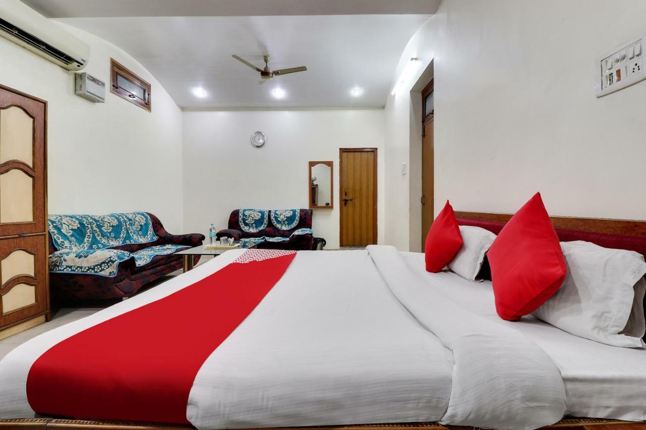 Oyo 43936 Hotel Rajputana Palace Farrukhabad Eksteriør billede