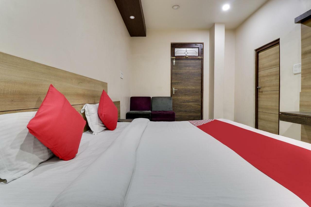 Oyo 43936 Hotel Rajputana Palace Farrukhabad Eksteriør billede