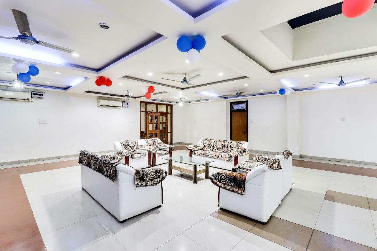 Oyo 43936 Hotel Rajputana Palace Farrukhabad Eksteriør billede